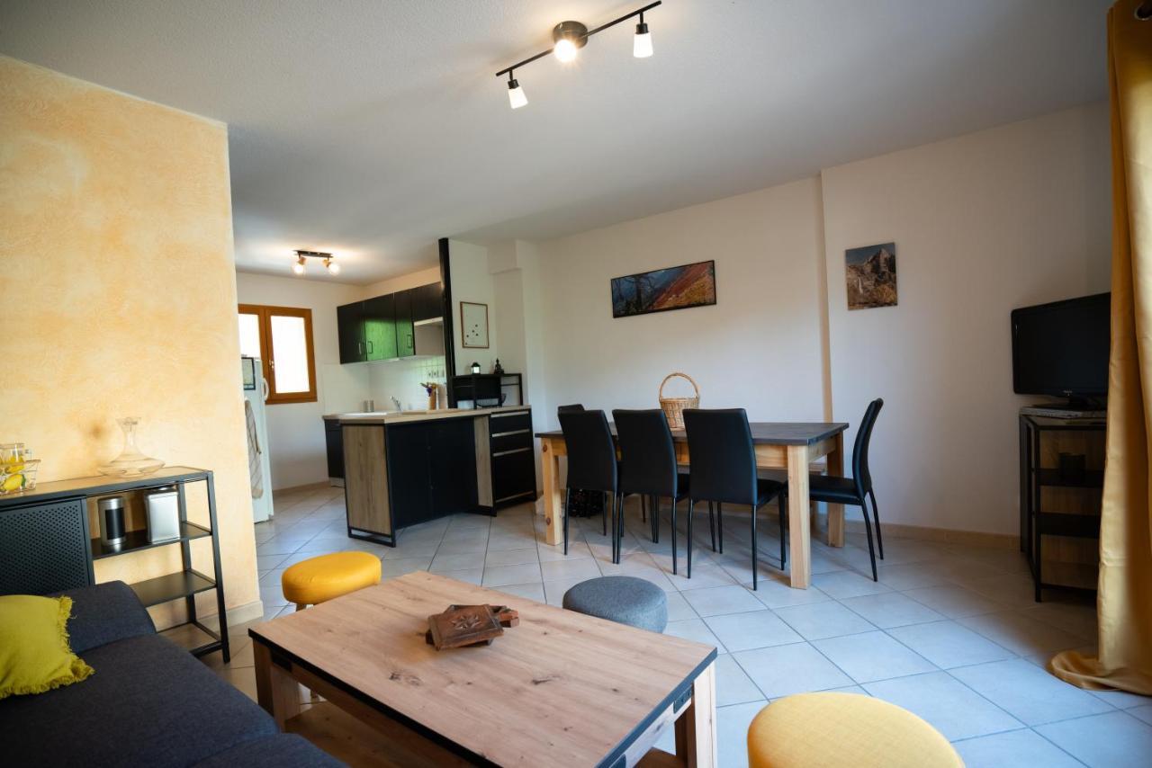 T3 Au Plan D'Eau D'Embrun Avec Garage Et Terrasse Apartment Exterior foto