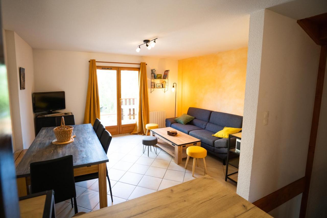 T3 Au Plan D'Eau D'Embrun Avec Garage Et Terrasse Apartment Exterior foto