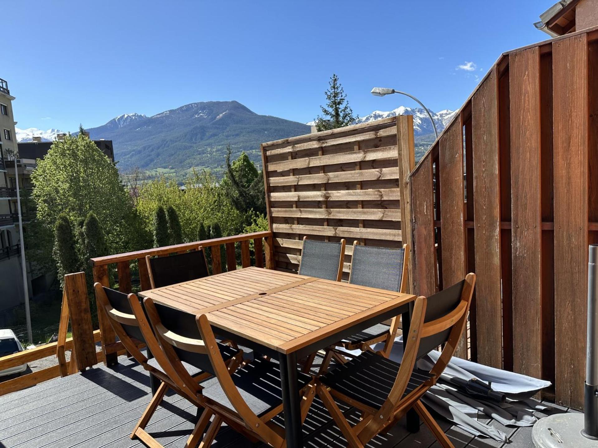 T3 Au Plan D'Eau D'Embrun Avec Garage Et Terrasse Apartment Exterior foto
